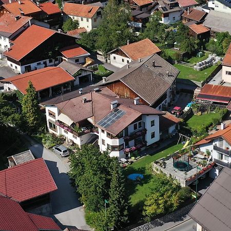 Haus Gamper-Haselwanter Lägenhet Tarrenz Exteriör bild